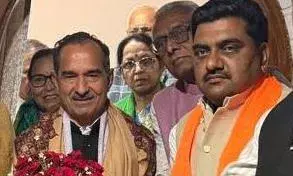 बन्ना एवं सिंह भाजपा में हुए सम्मिलित बन्ना एवं सिंह भाजपा में हुए सम्मिलित