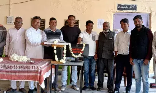 दो आरओ व दो कंप्यूटर सेट कोशीथल व ठेकला विद्यालय को किये भेट