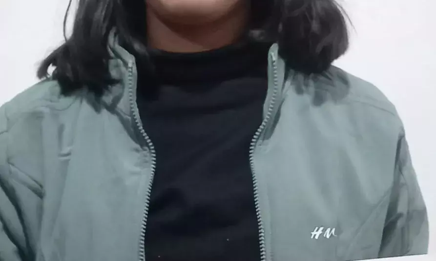 भीलवाड़ा की बेटी अन्नु प्रजापत ने गुजरात में लहराया परचम: 40 विश्वविद्यालयों के बीच पेंटिंग में पाया 5वां स्थान