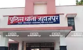 शादी समारोह से लौटी पत्नी के उड़े होश, दो बच्चों के सिर से उठा पिता का साया शादी समारोह से लौटी पत्नी के उड़े होश, दो बच्चों के सिर से उठा पिता का साया