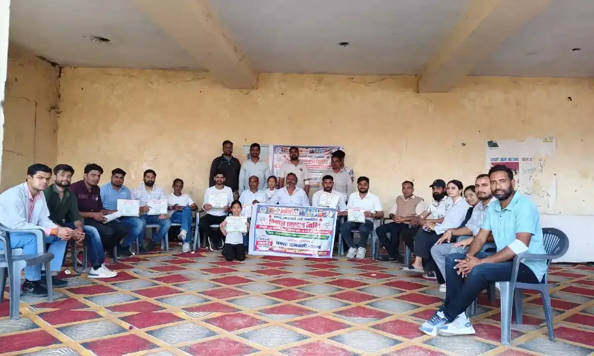 73 यूनिट किया रक्तदान शिविर