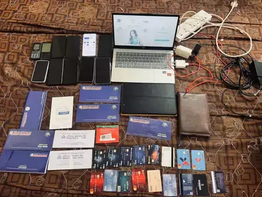 जयपुर पुलिस का बड़ा एक्शन, ऑनलाइन गेमिंग सट्टा मॉड्यूल का खुलासा, 5 साइबर अपराधी गिरफ्तार जयपुर पुलिस का बड़ा एक्शन, ऑनलाइन गेमिंग सट्टा मॉड्यूल का खुलासा, 5 साइबर अपराधी गिरफ्तार