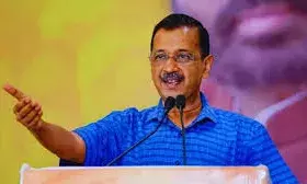 कोली समाज के कार्यक्रम में केजरीवाल, बोले समाज के सुख-दुख में साथ खड़ी है आप