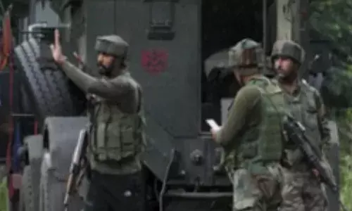 रॉकेट हमले में तीन पाकिस्तानी आतंकी ढेर, खोजी कुत्ते पर हमले के बाद सेना का सॉलिड शॉट