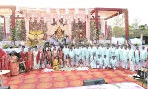 श्याम दरबार में उमड़ा श्रद्धा का सैलाब: भव्य भजन संध्या में भजनों की गंगा और फाग के रंगों में रंगे श्याम भक्त