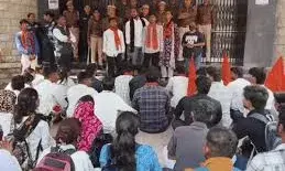 मेवाड़ यूनिवर्सिटी में नर्सिंग मान्यता का विवाद गहराया: छात्रों का भविष्य दांव पर, एबीवीपी का बड़ा प्रदर्शन