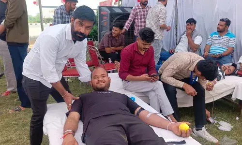 थैलीसीमिया और कैंसर पीड़ित बच्चों के लिए  71 यूनिट रक्तदान