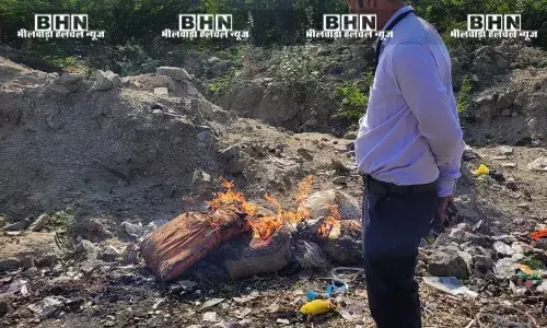 खाद्य विभाग ने 4000 किलो मसाले किए सीज, 4 क्विंटल खजूर मौके पर ही नष्ट