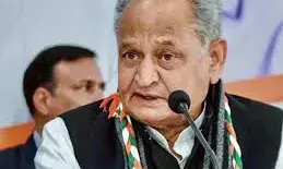 गहलोत का सरकार पर तीखा हमला, बोले ऐसी खराब हालत पहले कभी नहीं देखी