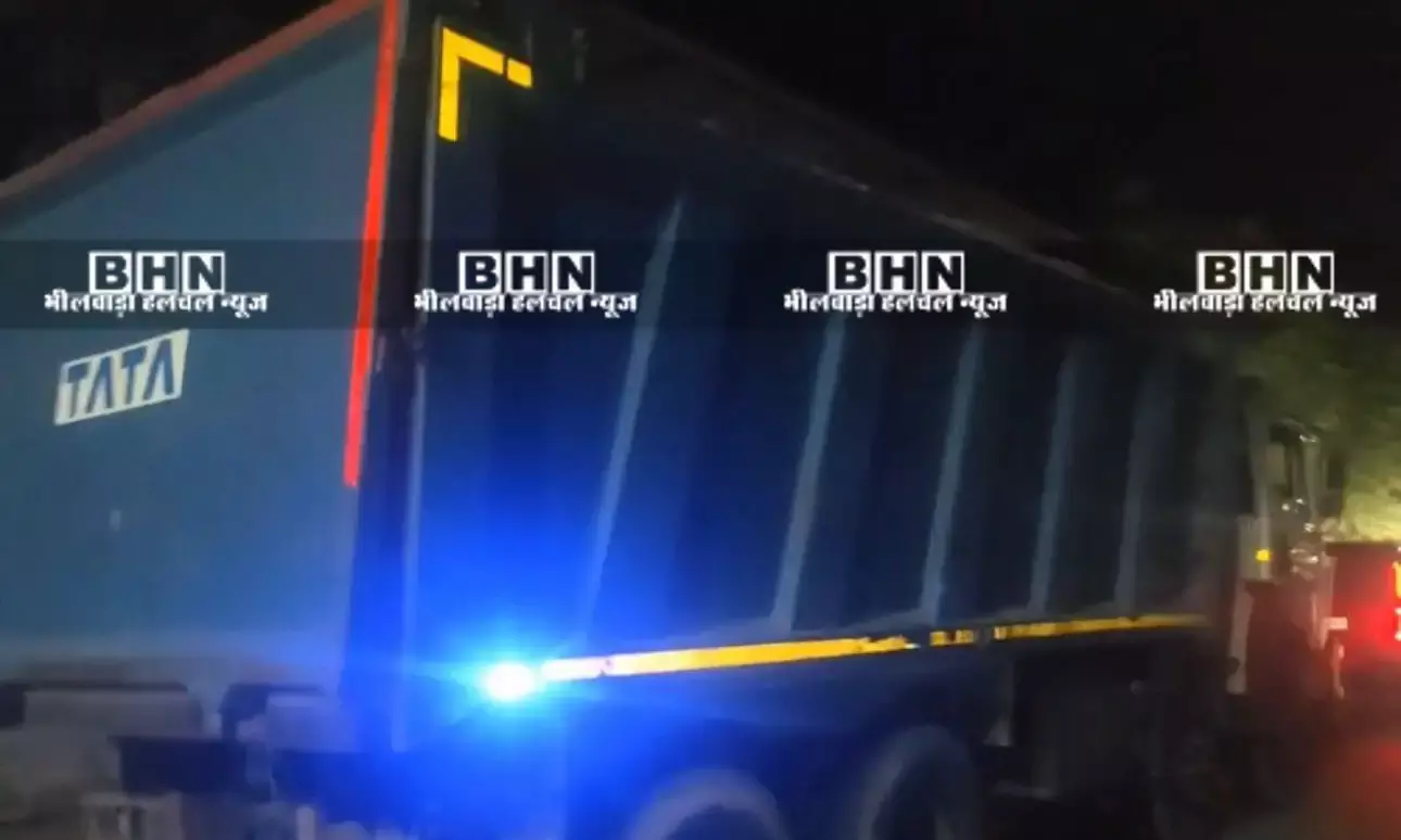 माफियाओं पर स्पेशल स्ट्राइक- बडलियास में अवैध बजरी से भरा डंपर दबोचा माफियाओं पर स्पेशल स्ट्राइक- बडलियास में अवैध बजरी से भरा डंपर दबोचा