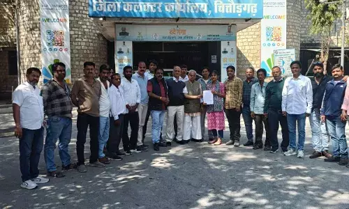 मुख्यमंत्री के नाम जिला जिला कलेक्टर को सौंपा ज्ञापन,अपराधी को शीघ्र गिरफ्तार कर फांसी की सजा दिलाने की मांग