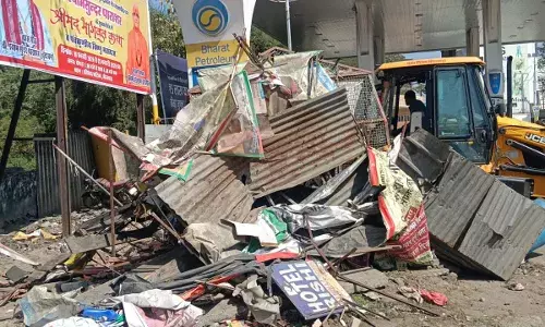 22 किलो प्लास्टिक जब्त, अतिक्रमण पर चला पीला पंजा और लाखों की वसूली