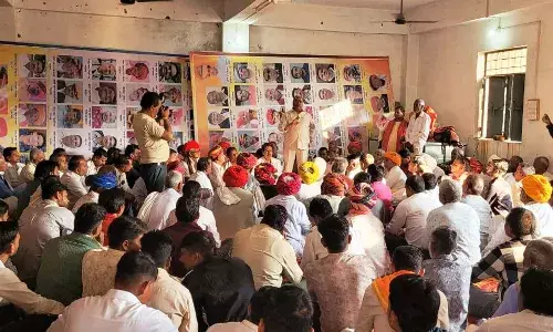 पुर में माली समाज सामूहिक विवाह सम्मेलन का लेखा-जोखा प्रस्तुत, जोड़ों को सौंपी गई हथलेवा राशि