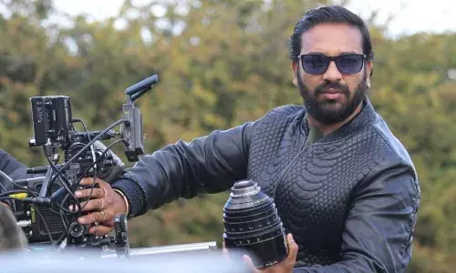 भीलवाड़ा का कलाकार साइबर हैकर्स के निशाने पर: AI से बनाईं परिवार की अश्लील फोटो, बॉलीवुड एक्टर देव राव ने दी चेतावनी भीलवाड़ा का कलाकार साइबर हैकर्स के निशाने पर: AI से बनाईं परिवार की अश्लील फोटो, बॉलीवुड एक्टर देव राव ने दी चेतावनी