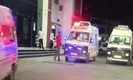 अलवर: खाटू श्याम के दर्शन कर लौट रहे श्रद्धालुओं का टेंपो पलटा, बेकाबू ट्रैक्टर ने मारी जोरदार टक्कर