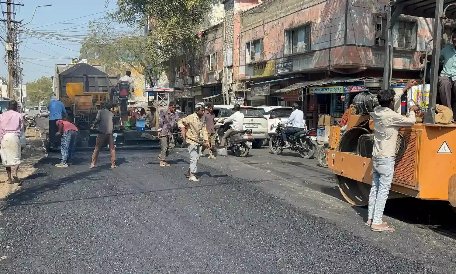 विधायक कोठारी के सवाल के बाद अमृत-2 सीवरेज कार्यों पर प्रशासन सक्रिय, सड़क निर्माण शुरू