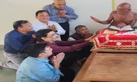 बिजौलियां: वरिष्ठ निर्यापक मुनि योगसागर के दर्शन को उमड़ा भीलवाड़ा का जैन समाज, भीलवाड़ा आगमन का दिया न्योता