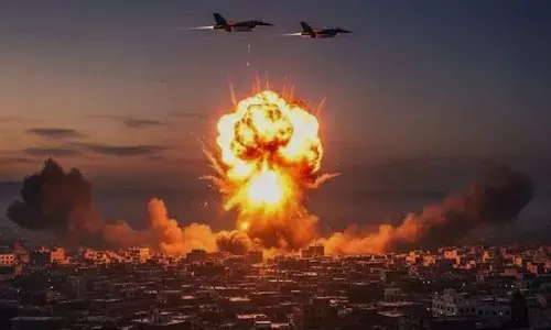 बॉर्डर पर बारूद: पाकिस्तानी एयरस्ट्राइक से दहला अफगानिस्तान, जवाबी कार्रवाई की चेतावनी    दिल्ली। अफगानिस्तान