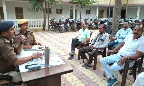 आसींद थाने पर हुई सीएलजी सदस्यों की बैठक आसींद थाने पर हुई सीएलजी सदस्यों की बैठक