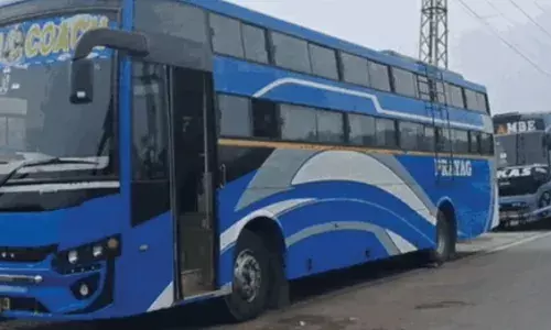 प्रदेश में थमा निजी बस ऑपरेटरों का पहिया फिर चला, जयपुर कलेक्टर से वार्ता के बाद हड़ताल समाप्त