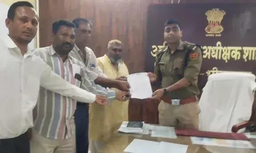 खटीक समाज ने दिया किन्नर समाज के खिलाफ ज्ञापन