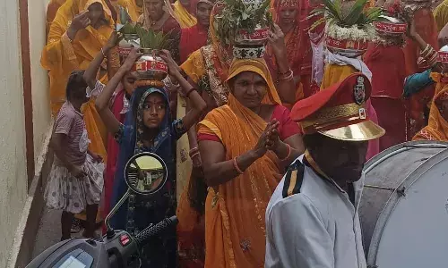 गाडरमाला में गायत्री परिवार का तीन दिवसीय आयोजन, कलशयात्रा के साथ हुआ शुभारंभ