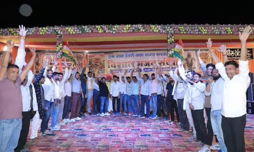 भीलवाड़ा डेयरी में विशाल भजन संध्या संपन्न: भक्ति रस में डूबे श्रोता