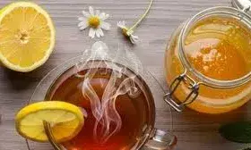 बदलते मौसम में सेहत का सुरक्षा कवच: ये 5 ड्रिंक्स रखेंगे आपको बीमारियों से दूर