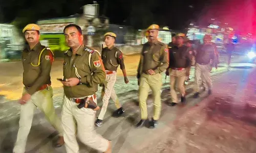 रायला में फ्लैग मार्च: त्योहारों से पहले पुलिस अलर्ट, आमजन को दिया सुरक्षा का भरोसा*