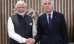 भारत-कनाडा संबंधों में नई ऊर्जा: मोदी और कार्नी की बैठक में 50 अरब डॉलर के व्यापार का लक्ष्य भारत-कनाडा संबंधों में नई ऊर्जा: मोदी और कार्नी की बैठक में 50 अरब डॉलर के व्यापार का लक्ष्य