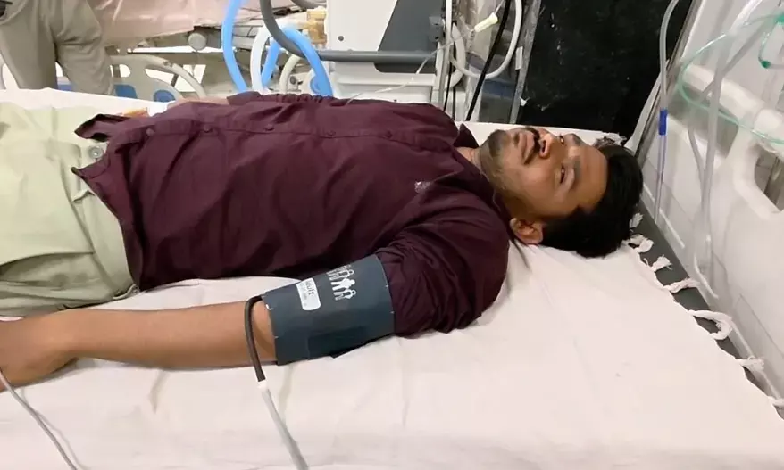 बीगोद: खेत के रास्ते को लेकर खूनी संघर्ष; फायरिंग में युवक के पैर में लगी गोली, जेसीबी में की तोड़फोड़ बीगोद: खेत के रास्ते को लेकर खूनी संघर्ष; फायरिंग में युवक के पैर में लगी गोली, जेसीबी में की तोड़फोड़