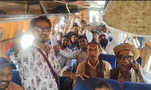 महाराणा के दरबार में थिरकेंगे गेर के कदम: मांडल का दल उदयपुर रवाना