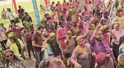 भीलवाड़ा में धुलंडी पर ग्रहण का साया: मिला-जुला रहा असर, पुराने शहर और समाज भवनों में जमा रंग, बिजौलिया में बुधवार को मनेगी होली