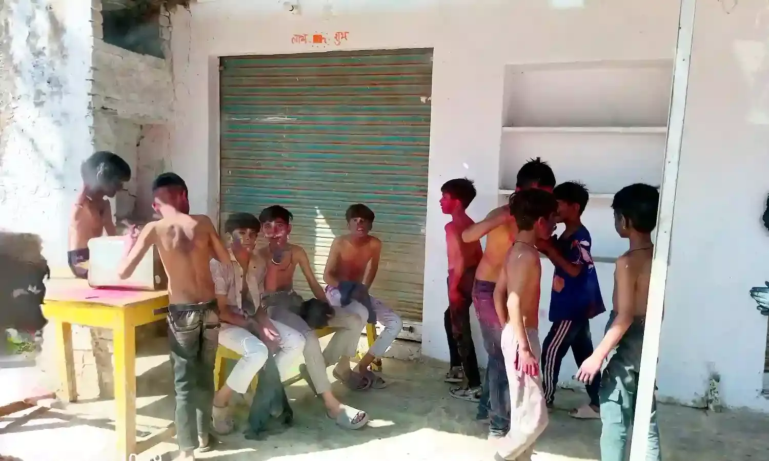 लाडपुरा में हर्षोल्लास से मनाया धुलण्डी महोत्सव, रंग गुलाल संग रही मस्ती की धमाल लाडपुरा में हर्षोल्लास से मनाया धुलण्डी महोत्सव, रंग गुलाल संग रही मस्ती की धमाल