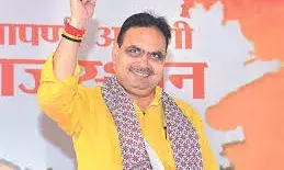 बड़ा फैसला: राजस्थान में 2 बच्चों की बाध्यता खत्म; अब कितने भी बच्चों वाले नेता लड़ सकेंगे निकाय व पंचायत चुनाव बड़ा फैसला: राजस्थान में 2 बच्चों की बाध्यता खत्म; अब कितने भी बच्चों वाले नेता लड़ सकेंगे निकाय व पंचायत चुनाव