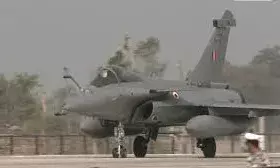 असम के आसमान में सुखोई-30 ओझल, धमाके की खबर से हड़कंप