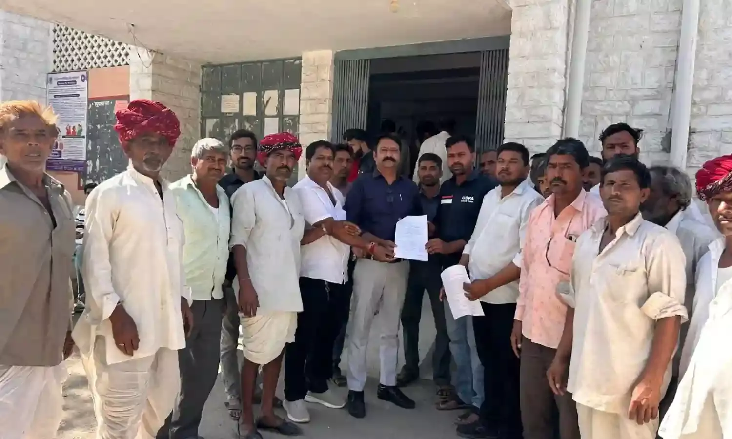 तुलछा का खेड़ा में होलिका दहन स्थल पर अतिक्रमण का आरोप, तहसीलदार को दिया ज्ञापन