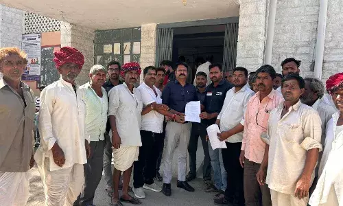 तुलछा का खेड़ा में होलिका दहन स्थल पर अतिक्रमण का आरोप, तहसीलदार को दिया ज्ञापन तुलछा का खेड़ा में होलिका दहन स्थल पर अतिक्रमण का आरोप, तहसीलदार को दिया ज्ञापन