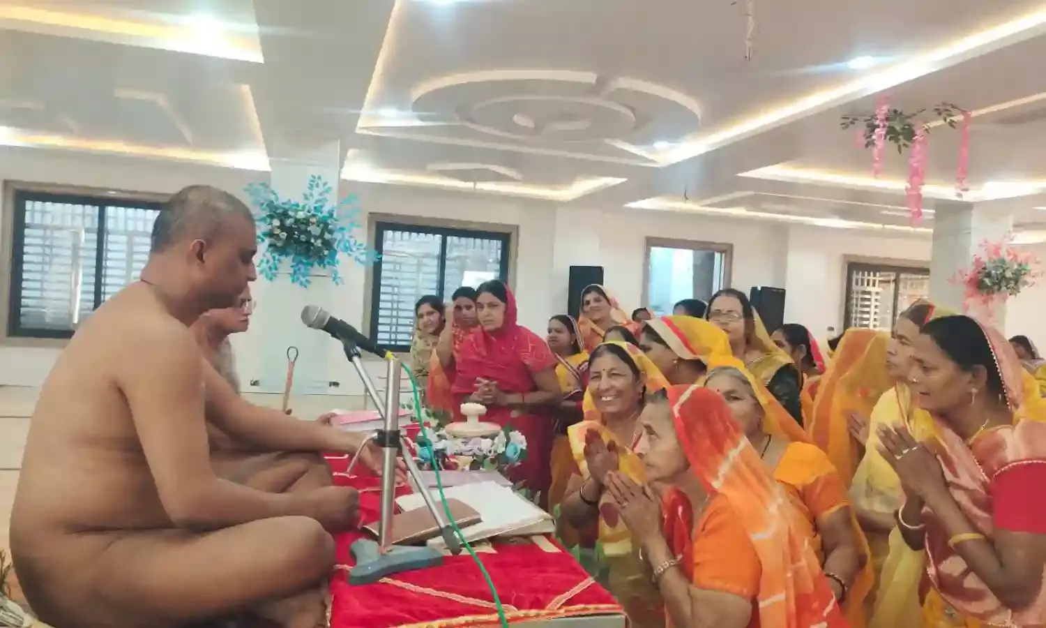 मुनि प्रणीत सागर महाराज का 42वां अवतरण दिवस हर्षोल्लास के साथ संपन्न