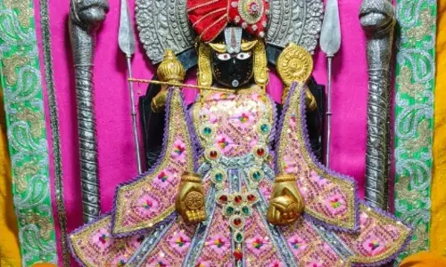 श्री कोटड़ी श्याम दरबार आज शनिवार मंगला श्रृंगार आरती* के दर्शन आज दिनांक ०७-०३-२०२६ श्री कोटड़ी श्याम दरबार आज शनिवार मंगला श्रृंगार आरती* के दर्शन आज दिनांक ०७-०३-२०२६