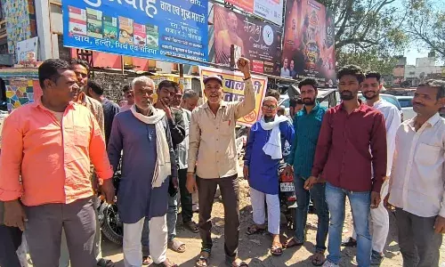 रोजी-रोटी पर संकट: ताला-चाबी बनाने वाले मजदूरों ने कलेक्टर को सौंपा ज्ञापन, कार्यस्थल पर अनुमति की मांग