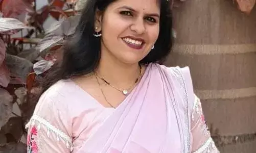 नारी शक्ति का बढ़ता कदम: घर की चारदीवारी से निकलकर हर क्षेत्र में बनाई पहचान, सोच बदलने की जरूरत