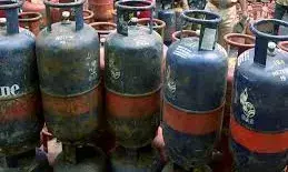 भीलवाड़ा में कॉमर्शियल गैस सप्लाई पर ब्रेक: मिडिल ईस्ट जंग का असर, अब सिर्फ घरेलू रसोई पर फोकस