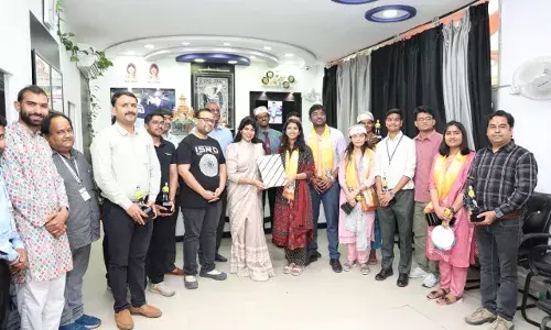 आईएएस प्रशिक्षु अधिकारियों ने नारायण सेवा संस्थान में सेवा कार्यों को देखा आईएएस प्रशिक्षु अधिकारियों ने नारायण सेवा संस्थान में सेवा कार्यों को देखा