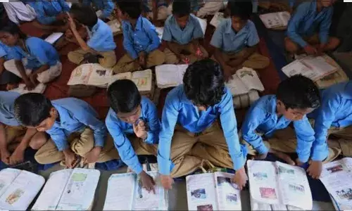शिक्षा विभाग की बड़ी लापरवाही: RTE के तहत 50 हजार बच्चों का भविष्य दांव पर, आयु सीमा में छूट देना भूला निदेशालय