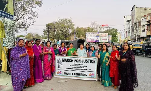 भीलवाड़ा में महिला कांग्रेस का न्याय मार्च, दुष्कर्मियों को मृत्युदंड देने की मांग