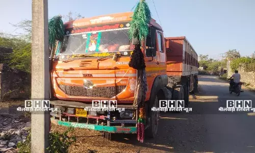 डीएसटी व बड़लियास पुलिस की अवैध बजरी खनन पर कार्रवाई, जेसीबी व ट्रेलर जप्त