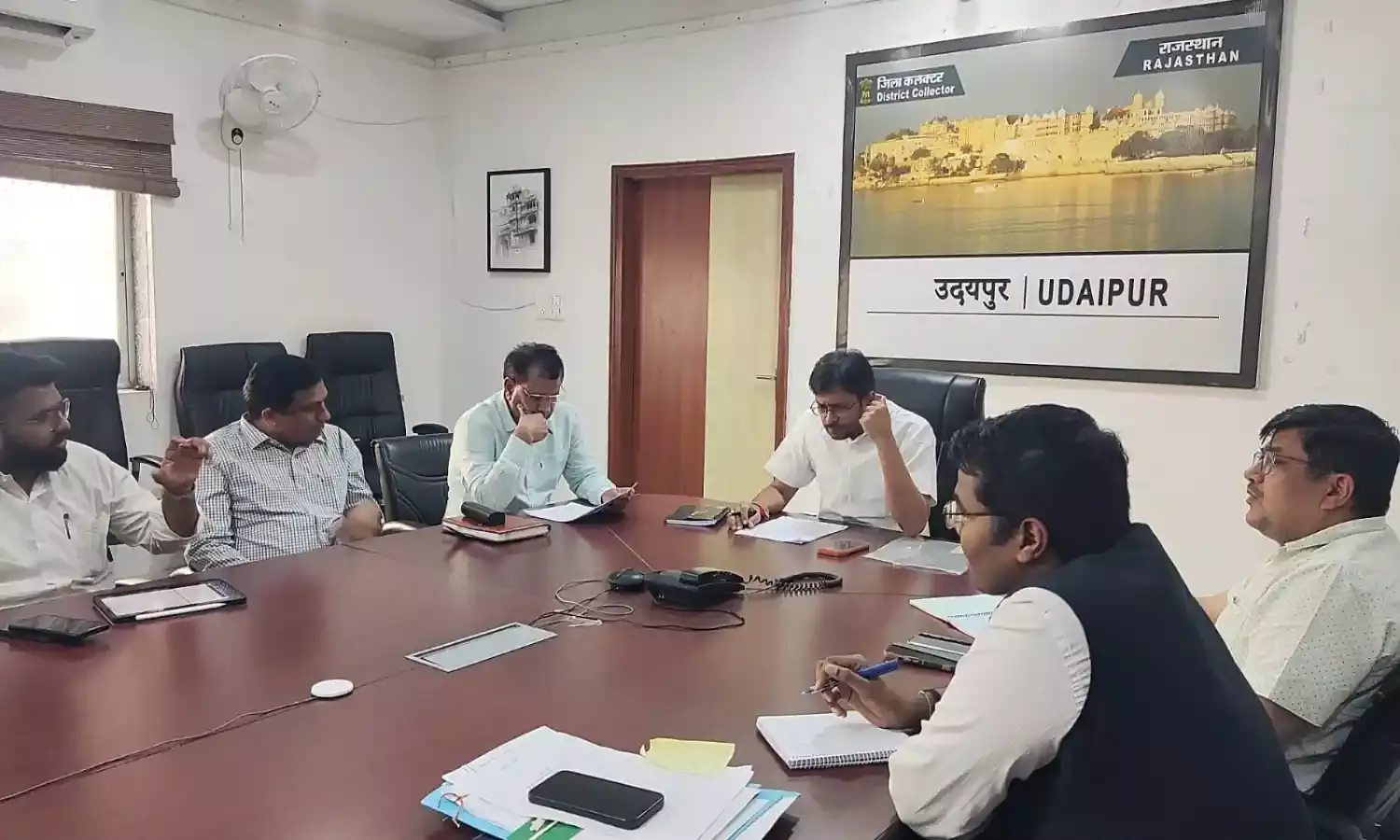 घरेलू गैस सिलेण्डर का पर्याप्त स्टॉक, उपभोक्ता भ्रमित न हों - जिला कलक्टर