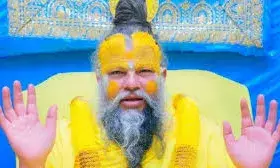 जीवन की राह दिखाएंगे प्रेमानंद जी महाराज के ये अनमोल विचार: अशांत मन को मिलेगी शांति जीवन की राह दिखाएंगे प्रेमानंद जी महाराज के ये अनमोल विचार: अशांत मन को मिलेगी शांति