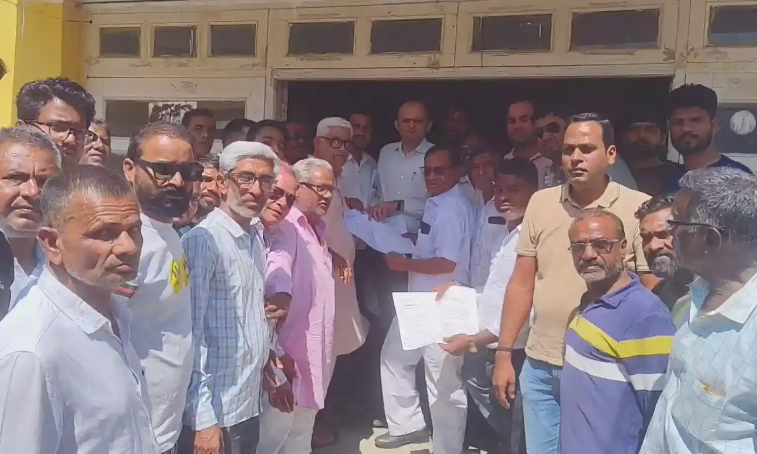 गंगापुर में तरुण हत्याकांड के विरोध में दिया ज्ञापन